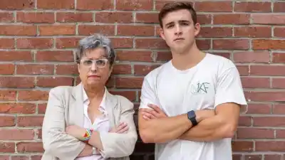 La profe argentina que desafió la ley antiwoke de Florida y ganó: "Muchos tienen miedo de enseñar lo que piensan"
