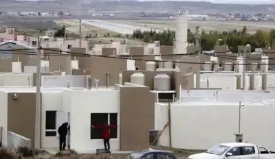 Perdieron la casa en Comodoro por no ocuparla: la insólita sanción que los dejó afuera para siempre