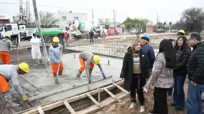 La intendente Fuentes supervisó una nueva obra clave para el barrio Saint Germés: ¿qué incluye?