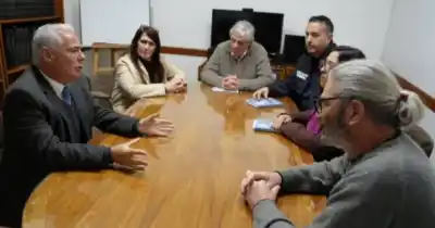 El jefe de la Justicia bonaerense se reunió con empleados de Quilmes y recibió un duro reclamo