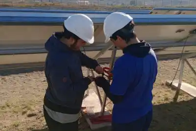 Futuros técnicos en energías renovables: así es el día a día de los alumnos de la Escuela N°37 en la Central Fotovoltaica