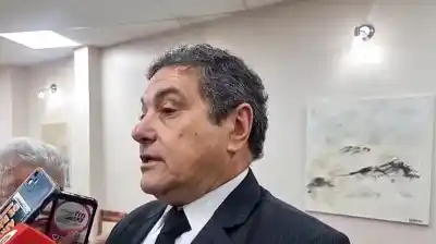 El Gobierno salió a blindar los acuerdos con Vicuña: qué dijo Achem en Diputados