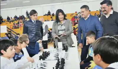El tablero definió a sus dueños: así se coronaron los campeones del Ajedrez Educativo