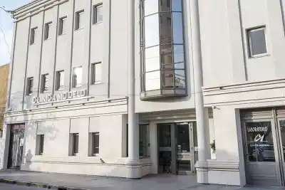 Tres vehículos protagonizaron un choque en cadena en Circunvalación y el saldo sorprendió a todos