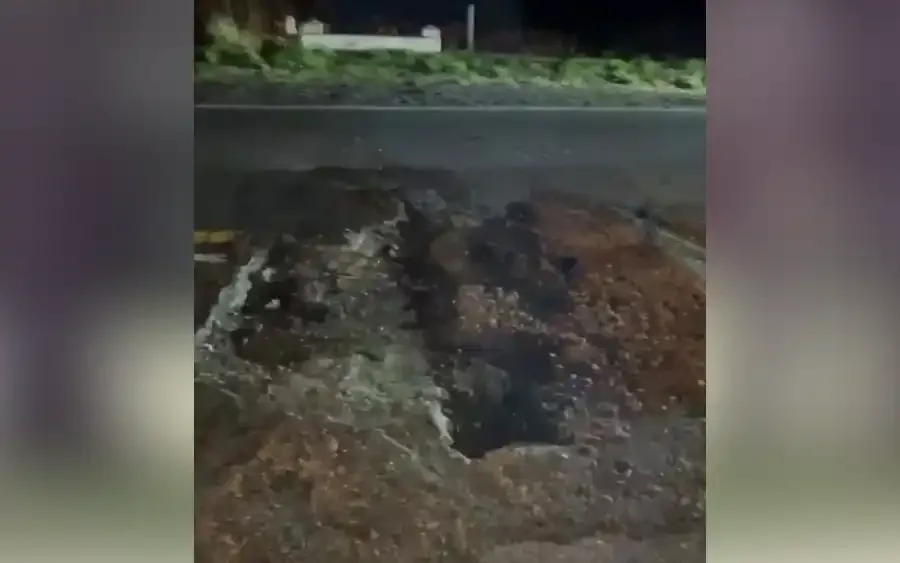 Pavimento roto en Ruta 5