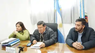 El Concejo de Perico en jaque: denuncian que el intendente Ficoseco usa ausencias para frenar el control