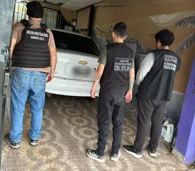 Un ataque a tiros en Garupá terminó con un hallazgo que complica a los sospechosos