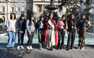 Ocloyas en vilo: ¿quién será la nueva soberana del Colegio Nº23?