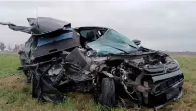 Volvía del velorio de su hermana y murió en un choque sobre la autovía 19