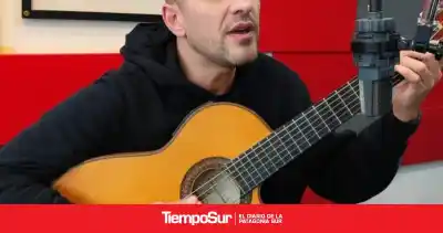 El músico santacruceño que conquistó el mundo y volvió a casa: ¿qué se trae entre manos?