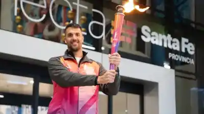 La llama que recorre Santa Fe: la Antorcha Suramericana ya está en la provincia