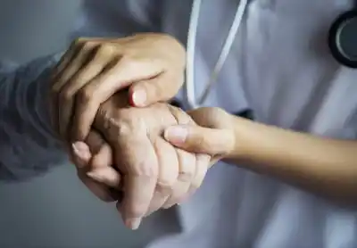 Polémica por el cobro a extranjeros en hospitales: el Colegio de Enfermería del Chaco dio su veredicto