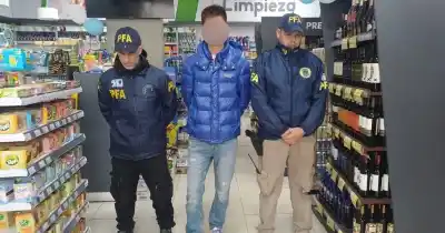 Cayó la red que extorsionaba a comerciantes chinos en La Plata: 11 detenidos y un prófugo que preocupa