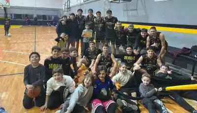 Noche de básquet en Rosario: el líder no falló y los perseguidores aprietan