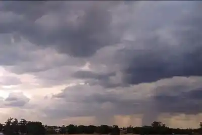 Alerta amarilla en Entre Ríos: el fin de semana largo arranca con tormentas y lluvias intensas
