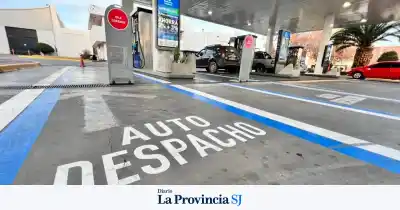 El autodespacho de combustible gana terreno en San Juan: ¿cuántas estaciones ya lo ofrecen?