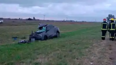 El desgarrador relato del bombero que asistió a la familia tras el fatal accidente: volvían de un velorio