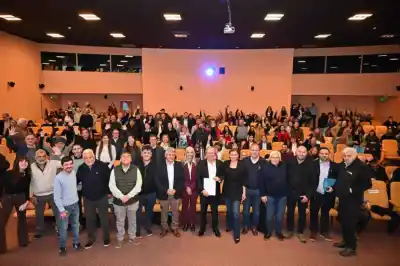 Presiones de EE.UU. por Huawei: la CPE se suma a la Declaración de Neuquén y defiende la autonomía cooperativa