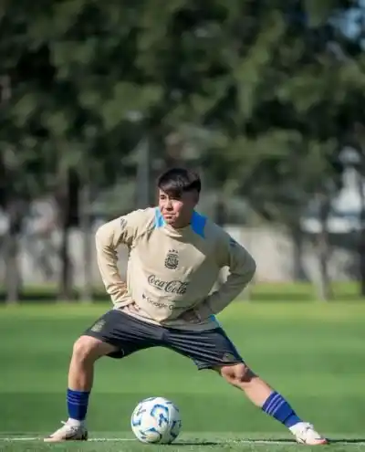 El correntino que sueña con el Sudamericano: la historia de Benjamín Sosa en la Sub 15