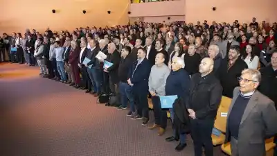 El cooperativismo nacional se movilizó en Neuquén: respaldo contundente a CALF tras el conflicto con la embajada de EEUU