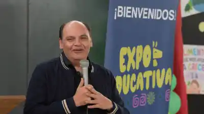 El intendente Saadi visitó la Expo Educativa 2026 y se emocionó con el trabajo de los chicos