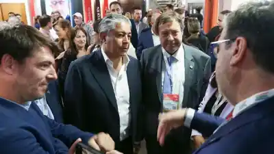 El plan de Figueroa para que las petroleras paguen las rutas de Vaca Muerta