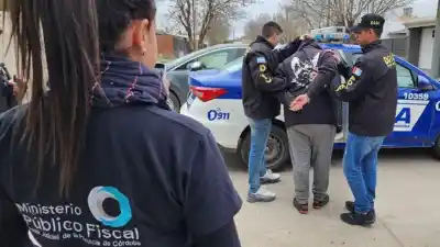 Allanamiento en Villa María: detienen a un joven de 25 años por tenencia y distribución de material de abuso infantil