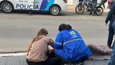 Una mujer fue atacada a golpes para robarle la cartera en pleno centro de San Luis