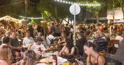 Noche especial en calle Sarmiento: cuatro restaurantes se unen en una experiencia gastronómica única