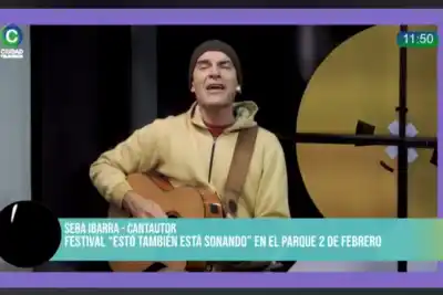 Seba Ibarra celebra 20 años de Collage de Río en el festival "Esto también está sonando"