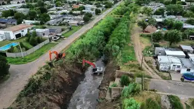 El Niño se acerca y Santa Fe ya tiene plan: más de 350 kilómetros de canales limpios en siete departamentos
