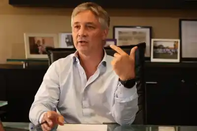 Advierten que la división opositora en la Provincia le regala el triunfo al peronismo