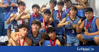 El festejo que nadie se esperaba: Hispano Americano gritó bicampeón en Chile