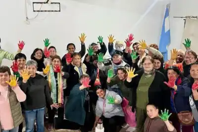 Adultos mayores de Pampa de los Guancos eligieron el nombre que los representará