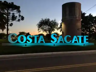 Costa Sacate estrena la Plaza Lionel Messi: el homenaje al 10 que une a todo un pueblo