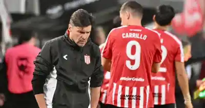 El Cacique Medina rompió el silencio tras el 4-0: ¿qué dijo sobre la vuelta con la Católica?