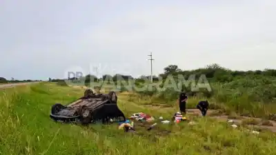 Vuelco en la Ruta 34: tres cordobeses terminaron hospitalizados tras un accidente en el límite de dos localidades
