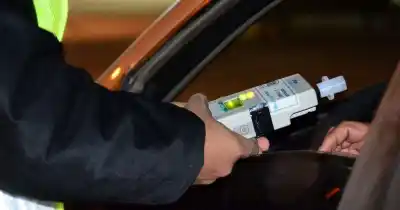 No hizo el giro en la rotonda y el desenlace dejó a todos sorprendidos