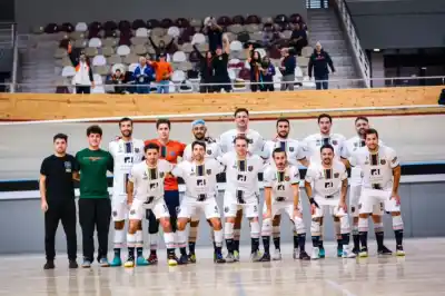 El corazón de Bariloche sigue latiendo: Vuriclub dejó todo en San Juan y se despidió por penales
