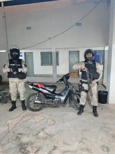 Cazados en Las Breñas: dos motociclistas, uno menor de edad, perdieron sus rodados en operativo antiwilero