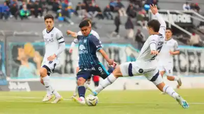 Gimnasia de Jujuy recibe a Chaco For Ever con una iniciativa solidaria que emociona