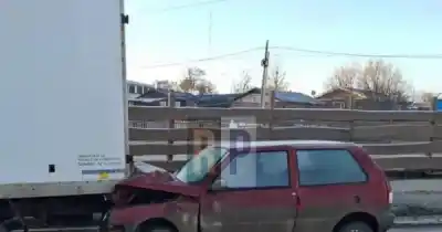 Choque en Tolhuin: el conductor que se fugó a pie era un inspector municipal
