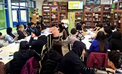 Estudiantes de Rawson aprenden a armar su CV y enfrentar entrevistas laborales