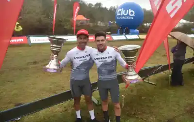 La dupla que hace historia: Macías y Contreras ganaron el Rally Trasmontaña y nadie pudo alcanzarlos