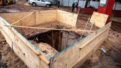 Obras en la Plaza de la Cooperación destapan un secreto enterrado hace 45 años