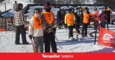 Nieve, esquí y música: así se vivió la Fiesta Provincial en Valdelén