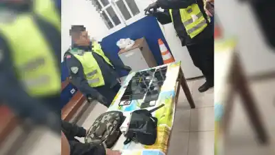 El ladrón no contaba con esto: un reloj inteligente lo delató y cayó con un botín millonario