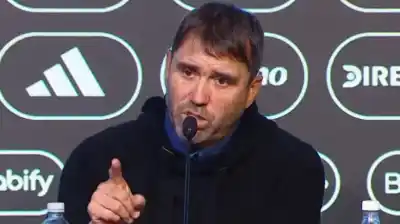 El tenso cruce que marcó la conferencia de Coudet tras el primer triunfo de River