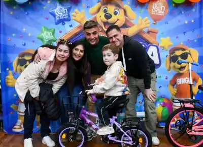 El festejo que paralizó el barrio: más de mil chicos colmaron Comodoro Rivadavia