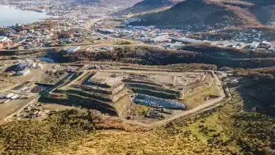 Un concejal denunció plomo en el río Olivia y el municipio salió a desmentirlo con análisis en mano